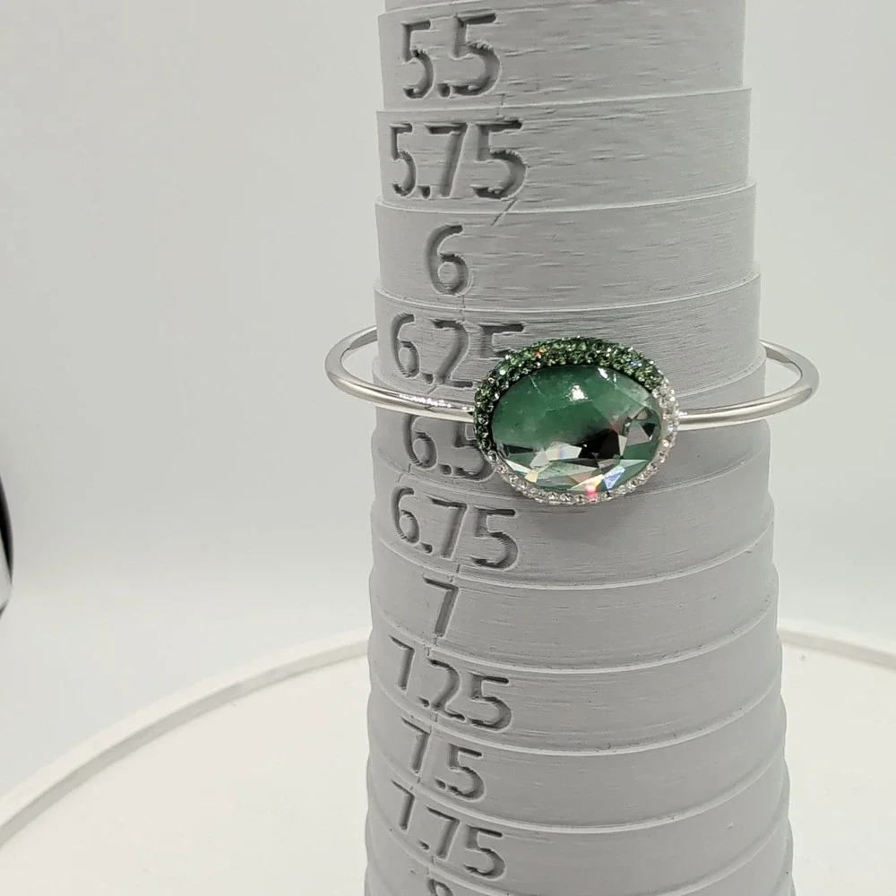 Swarovski Swan Signed Green‎ Crystal Silver Tone Rhodium Plated Bangle Bracelet